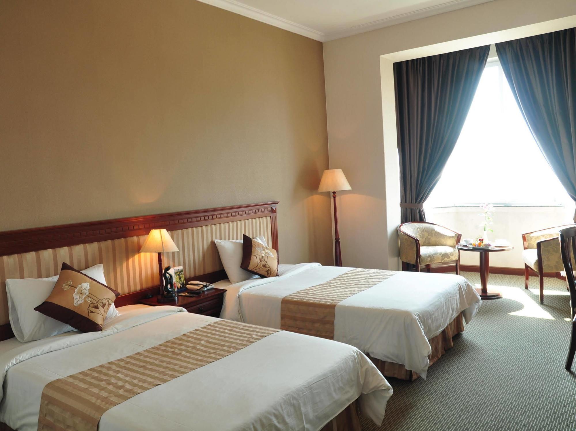 Aloha Halong Hotel Ha Long Luaran gambar